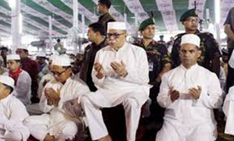 বঙ্গভবনের দরবার হলে ঈদের জামাতে অংশ নেবেন রাষ্ট্রপতি, হচ্ছে না শুভেচ্ছা বিনিময়