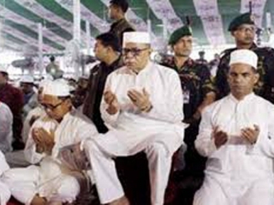 বঙ্গভবনের দরবার হলে ঈদের জামাতে অংশ নেবেন রাষ্ট্রপতি, হচ্ছে না শুভেচ্ছা বিনিময়