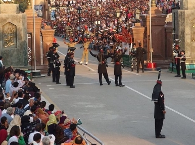 COVID-19 lockdown: India permits 193 Pakistani nationals to return home