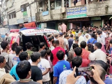 Two killed in Chittagong road accident
