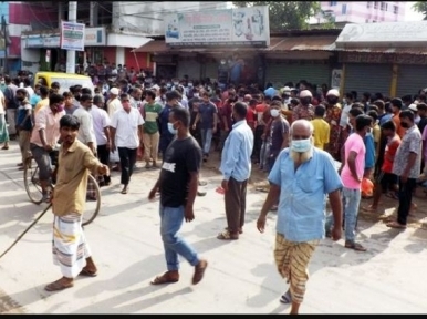 Truck mows down two in Dinajpur 