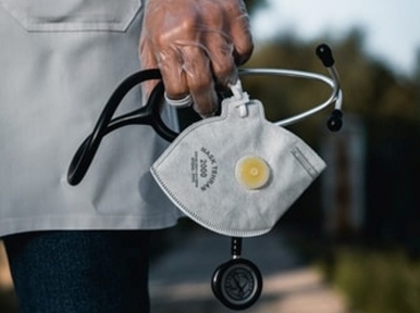 Pakistan: Lack of PPEs force doctors to tender resignation in Punjab amid COVID-19 pandemic