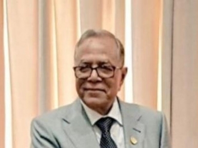 President Hamid praises Naseem