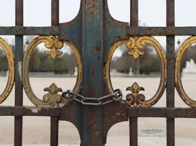 Bangladesh observing 10 days of undeclared lockdown 