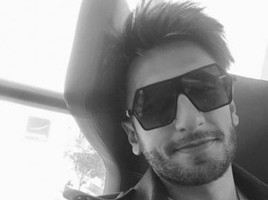 Ranveer Singh looks stylish in his latest Instagram post 