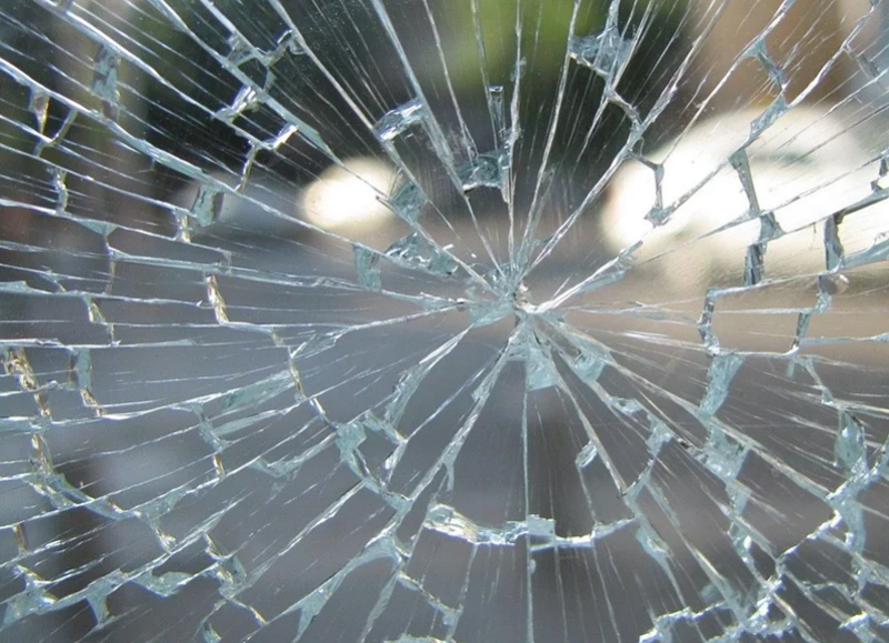 Dhaka: Two trucks collide, one youth killed