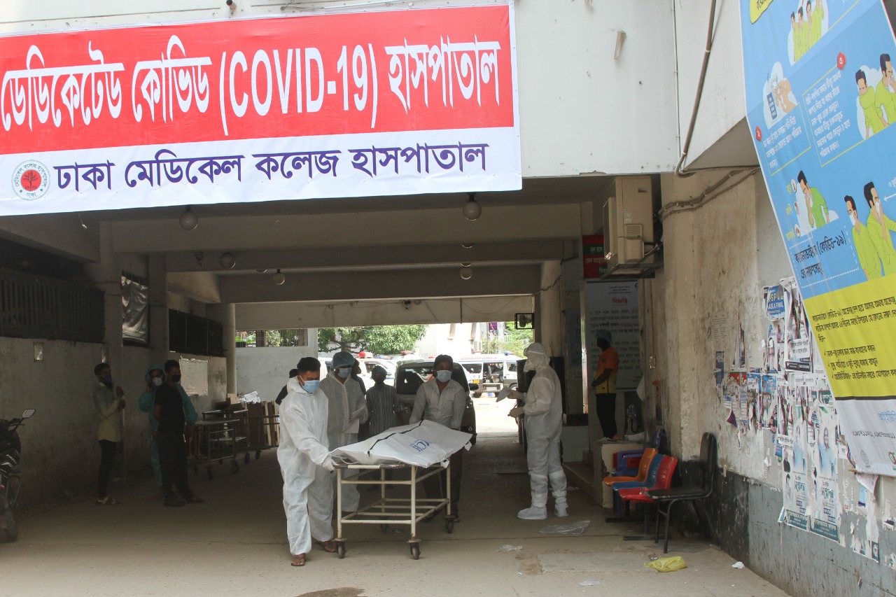Bangladesh witnesses 29 new COVID-19 deaths 