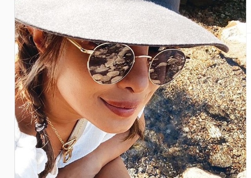 Priyanka Chopra looks stylish in her 'Mother Nature company' pic