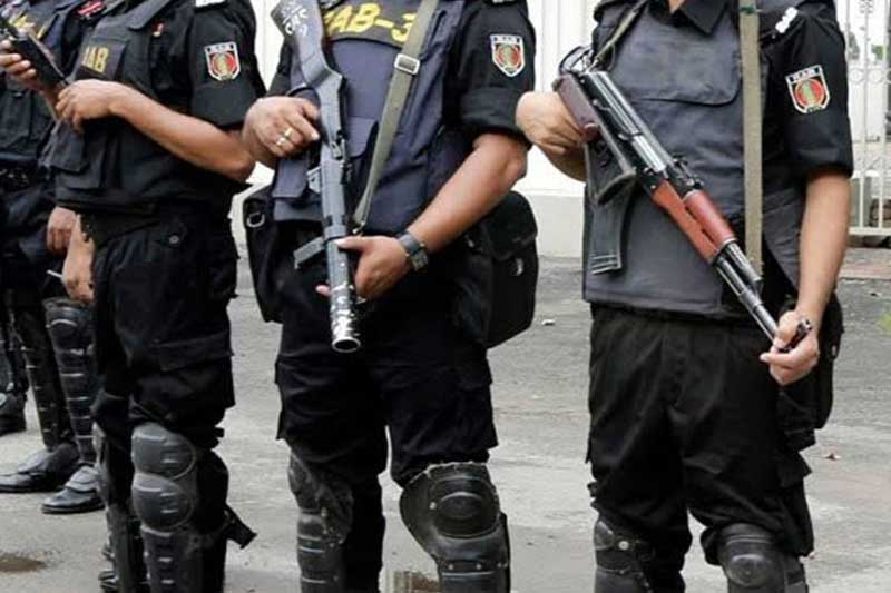 RAB officials attacked in Bangladesh